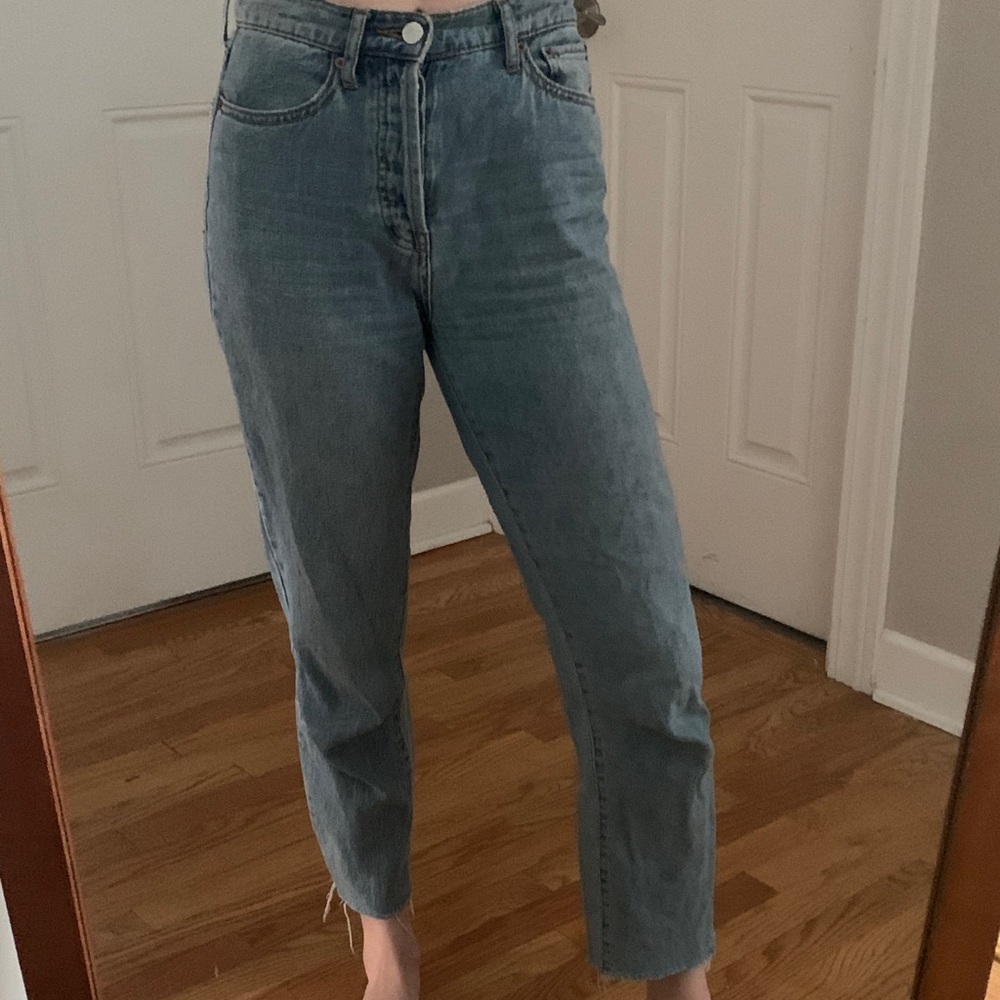UO Lightwash Boyfriend Jeans
